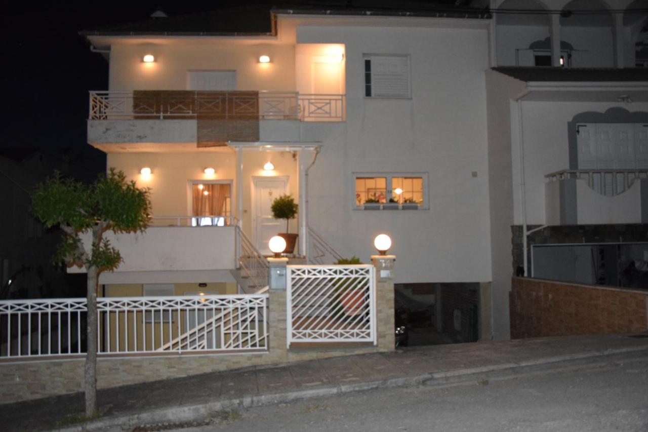Spacious Apartment At Ioannina, Anatoli Anatoli  외부 사진